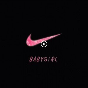 Meet your Posher, Ella